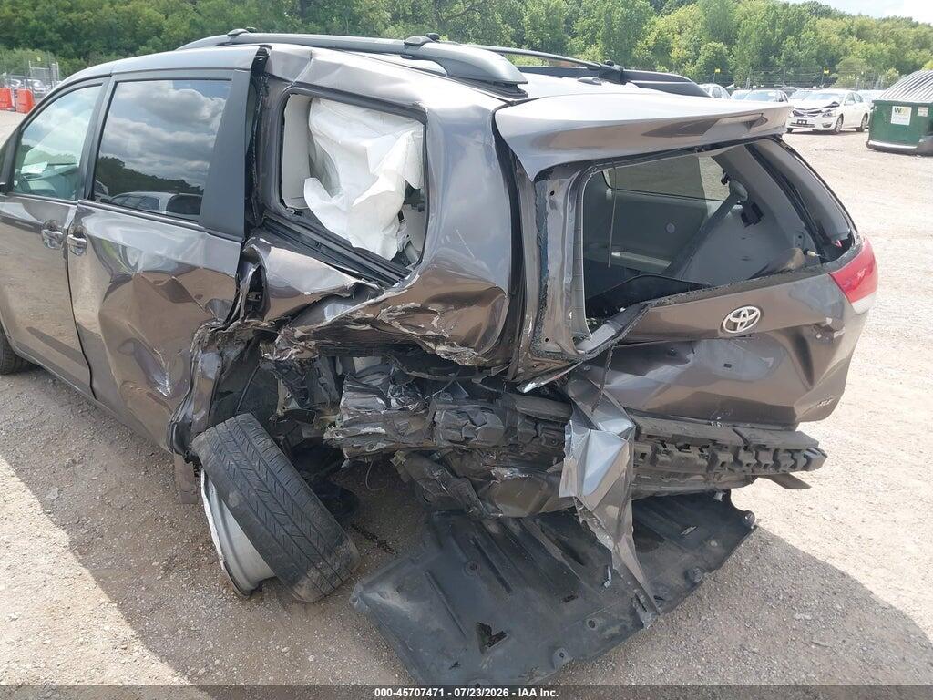 5TDYK3DC3CS239076 2012 TOYOTA SIENNA photo no. 6