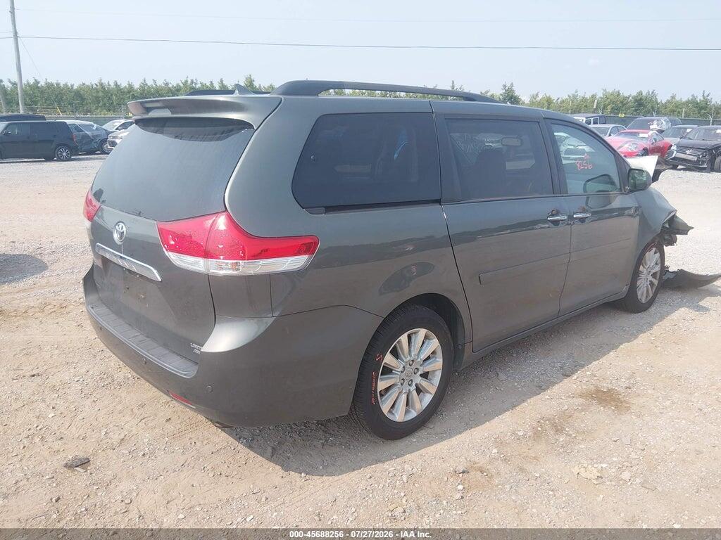5TDDK3DC5CS039766 2012 TOYOTA SIENNA photo no. 4