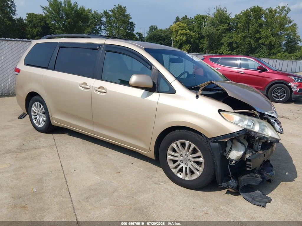 5TDYK3DC5CS183710 2012 TOYOTA SIENNA photo no. 1