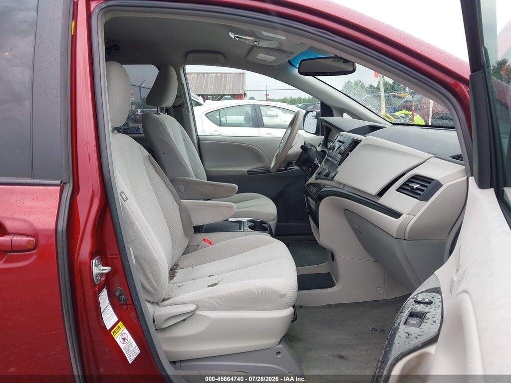 5TDJK3DC4CS033671 2012 TOYOTA SIENNA photo no. 5