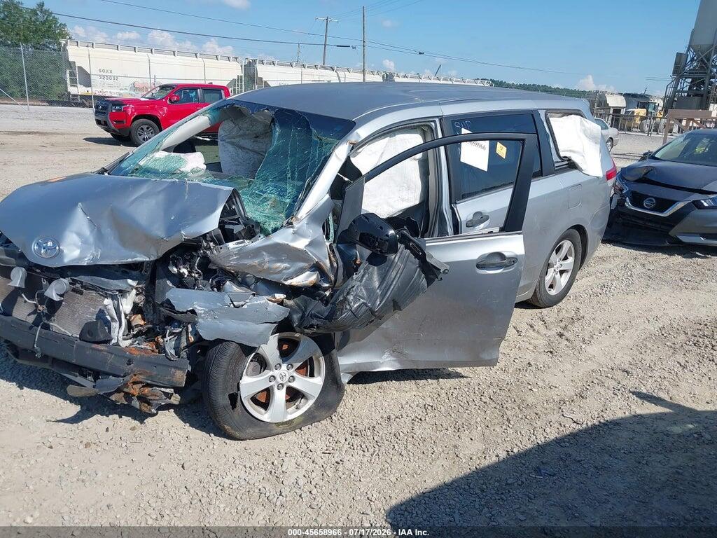 5TDZK3DC7CS243362 2012 TOYOTA SIENNA photo no. 2