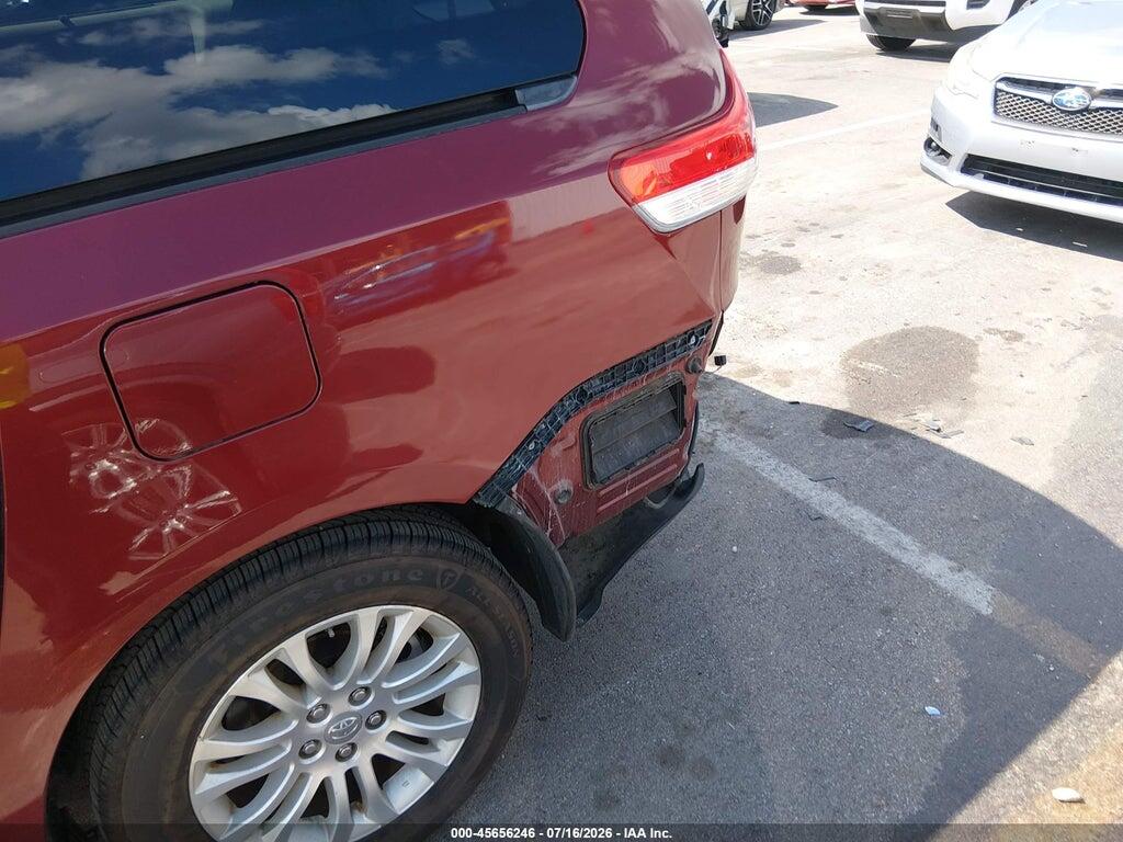 5TDYK3DC2CS253034 2012 TOYOTA SIENNA photo no. 6