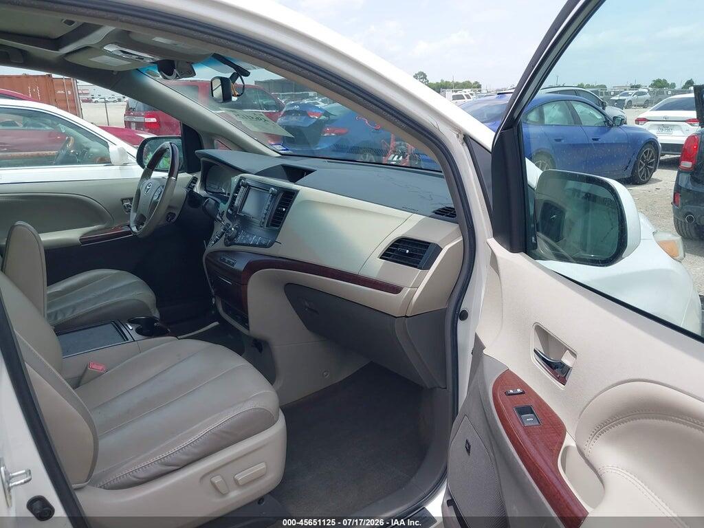 5TDYK3DC5CS211392 2012 TOYOTA SIENNA photo no. 5