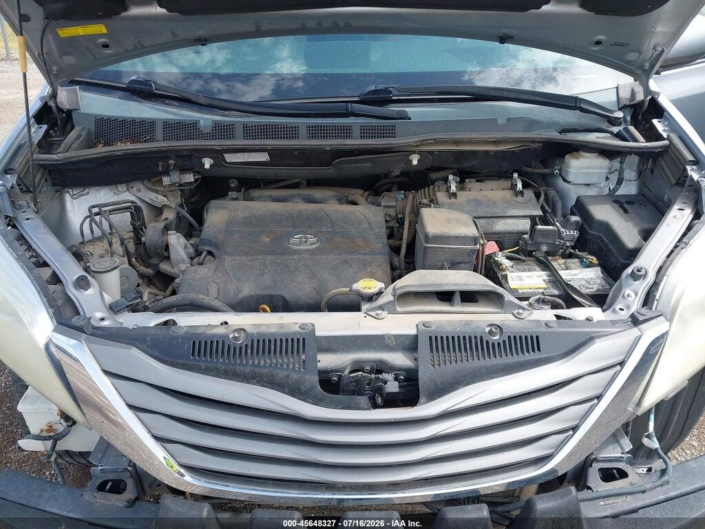 5TDYK3DC1CS263439 2012 TOYOTA SIENNA photo no. 10