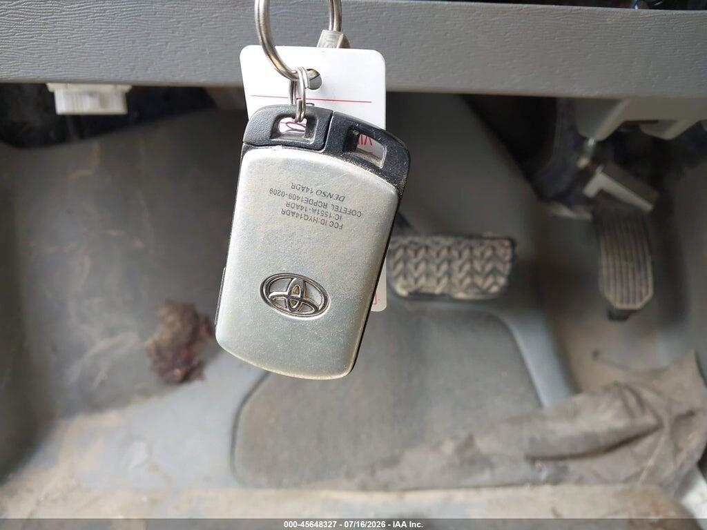 5TDYK3DC1CS263439 2012 TOYOTA SIENNA photo no. 11