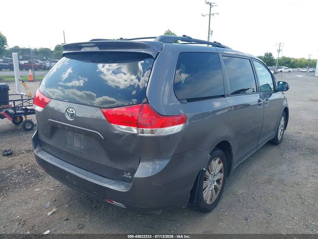 5TDJK3DC1CS034633 2012 TOYOTA SIENNA photo no. 4