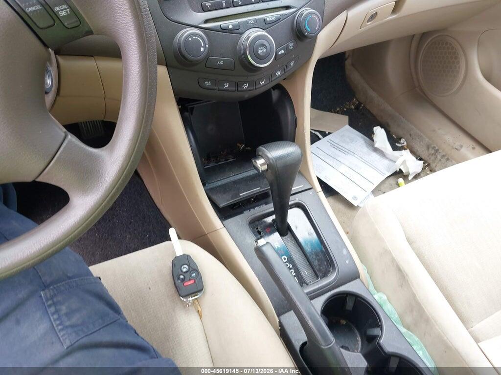 1HGCM56475A011024 2005 HONDA ACCORD photo no. 11