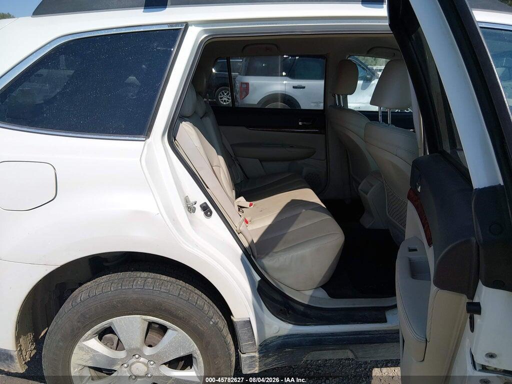 4S4BREJC1B2326994 2011 SUBARU OUTBACK photo no. 8