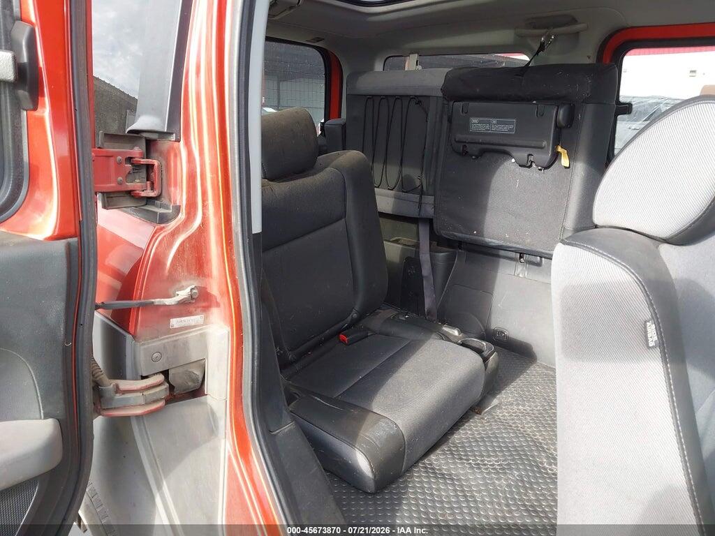 5J6YH28615L001156 2005 HONDA ELEMENT photo no. 8