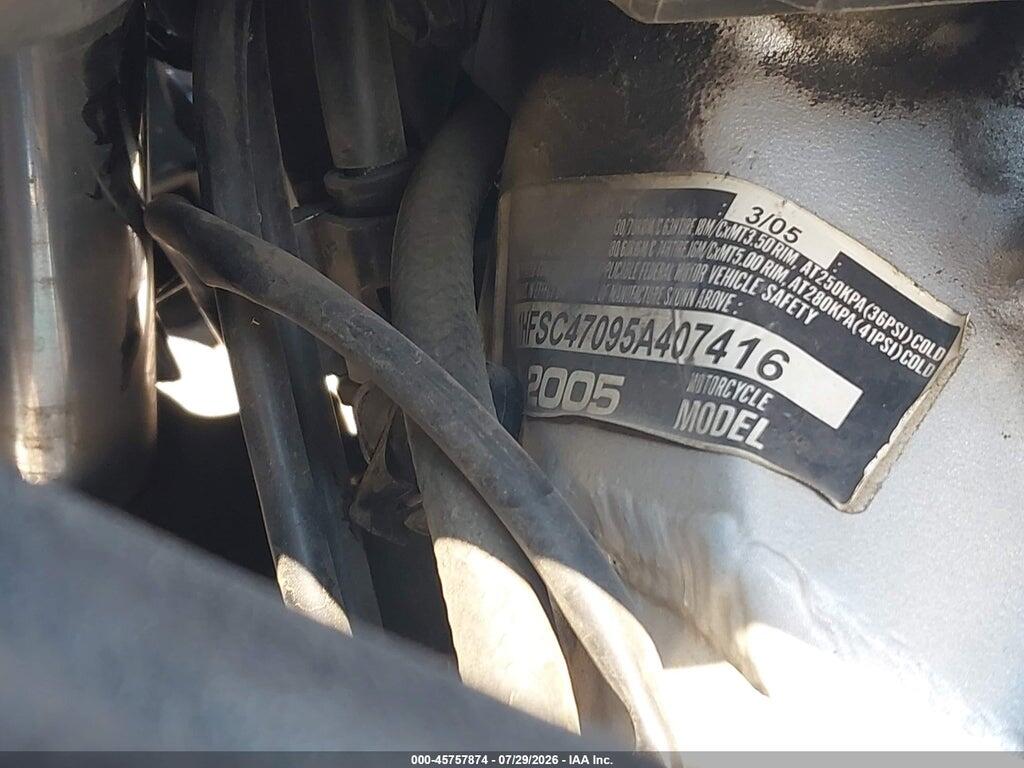 1HFSC47095A407416 2005 HONDA GL1800 photo no. 10