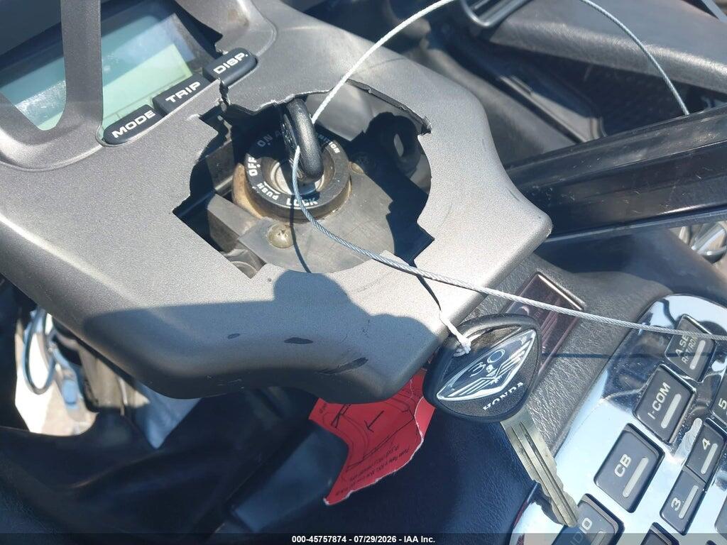 1HFSC47095A407416 2005 HONDA GL1800 photo no. 11
