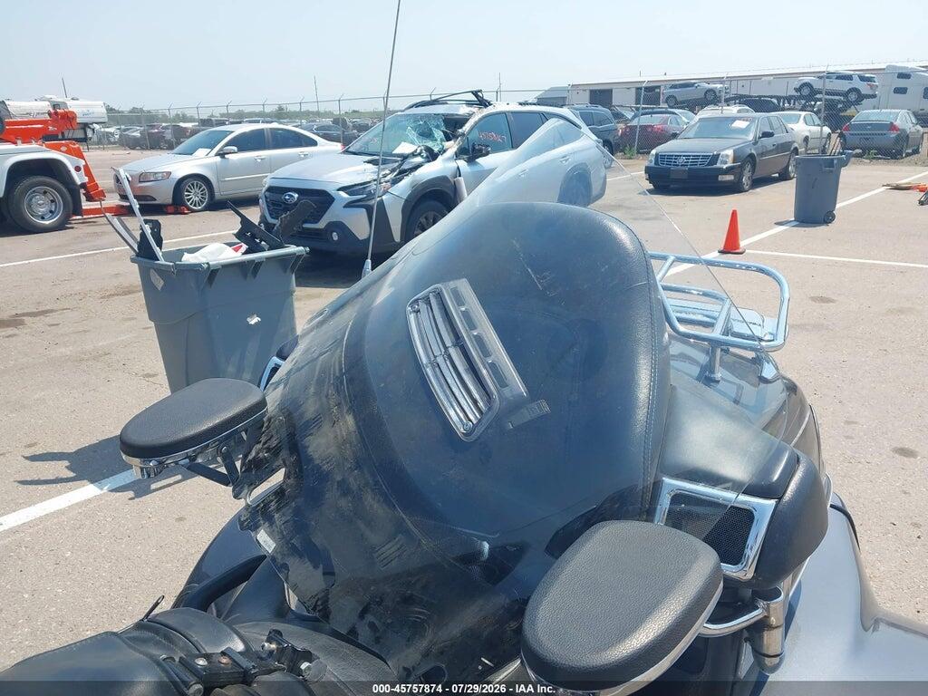 1HFSC47095A407416 2005 HONDA GL1800 photo no. 12