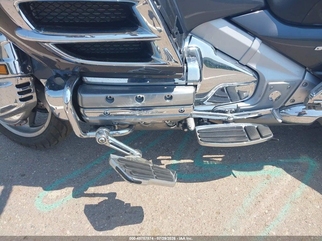 1HFSC47095A407416 2005 HONDA GL1800 photo no. 9