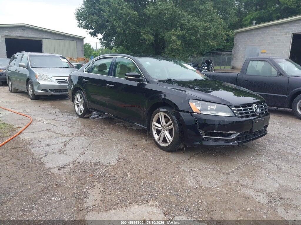 1VWBM7A3XCC075688 2012 VOLKSWAGEN PASSAT photo no. 1
