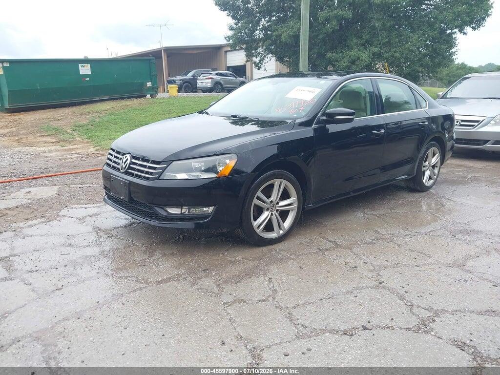 1VWBM7A3XCC075688 2012 VOLKSWAGEN PASSAT photo no. 2