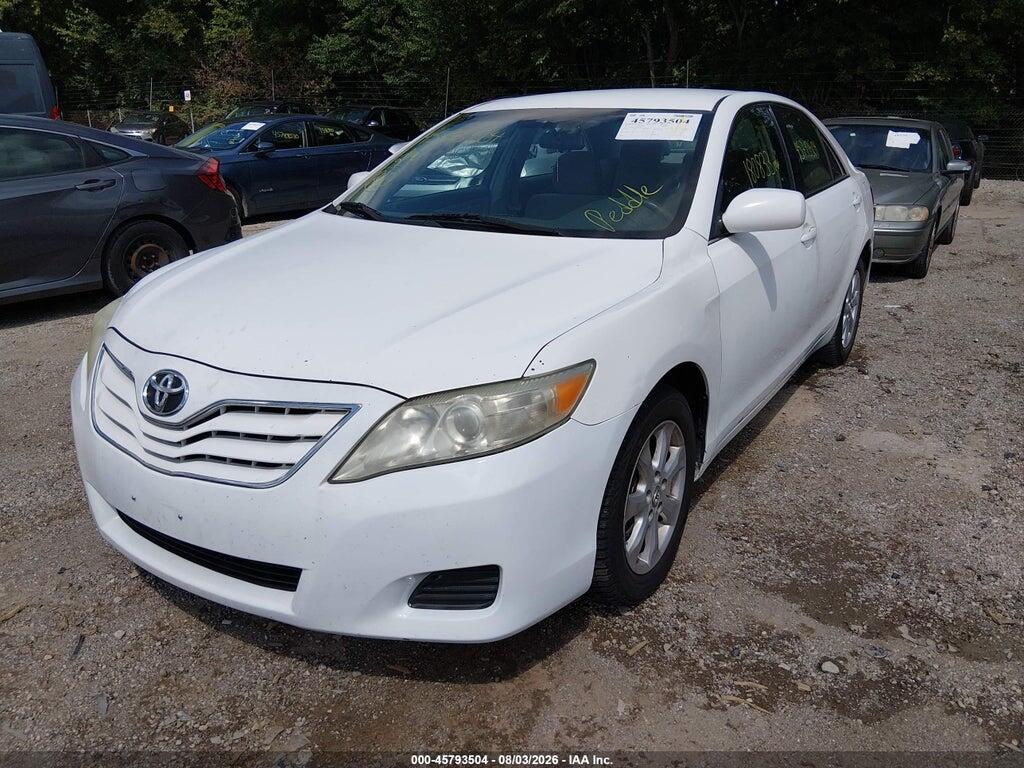 4T1BF3EK9BU685173 2011 TOYOTA CAMRY photo no. 2