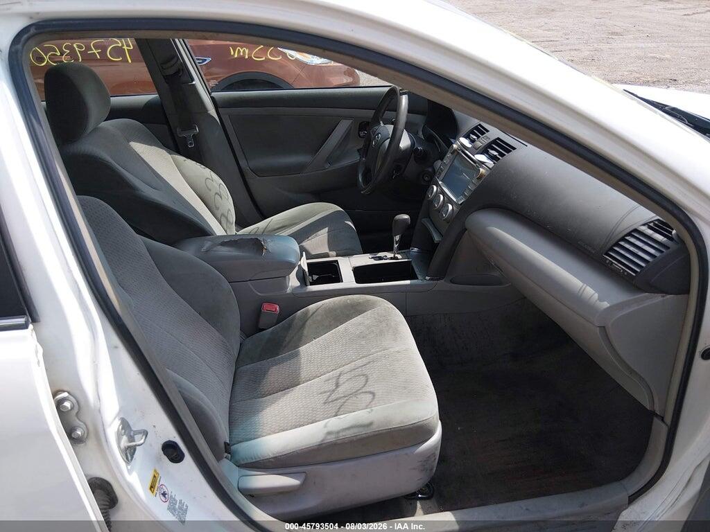 4T1BF3EK9BU685173 2011 TOYOTA CAMRY photo no. 5