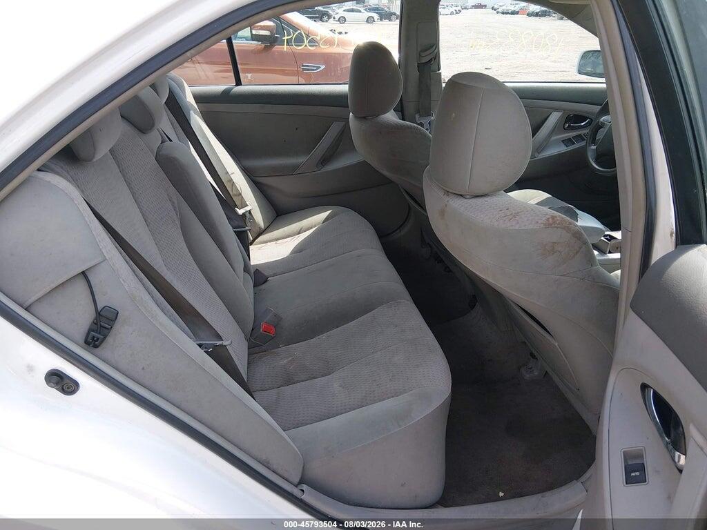 4T1BF3EK9BU685173 2011 TOYOTA CAMRY photo no. 8