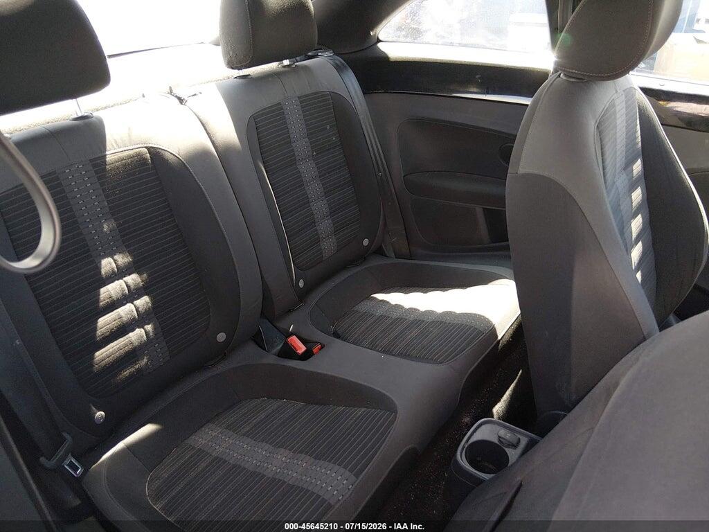 3VW4A7AT7CM657022 2012 VOLKSWAGEN BEETLE photo no. 8