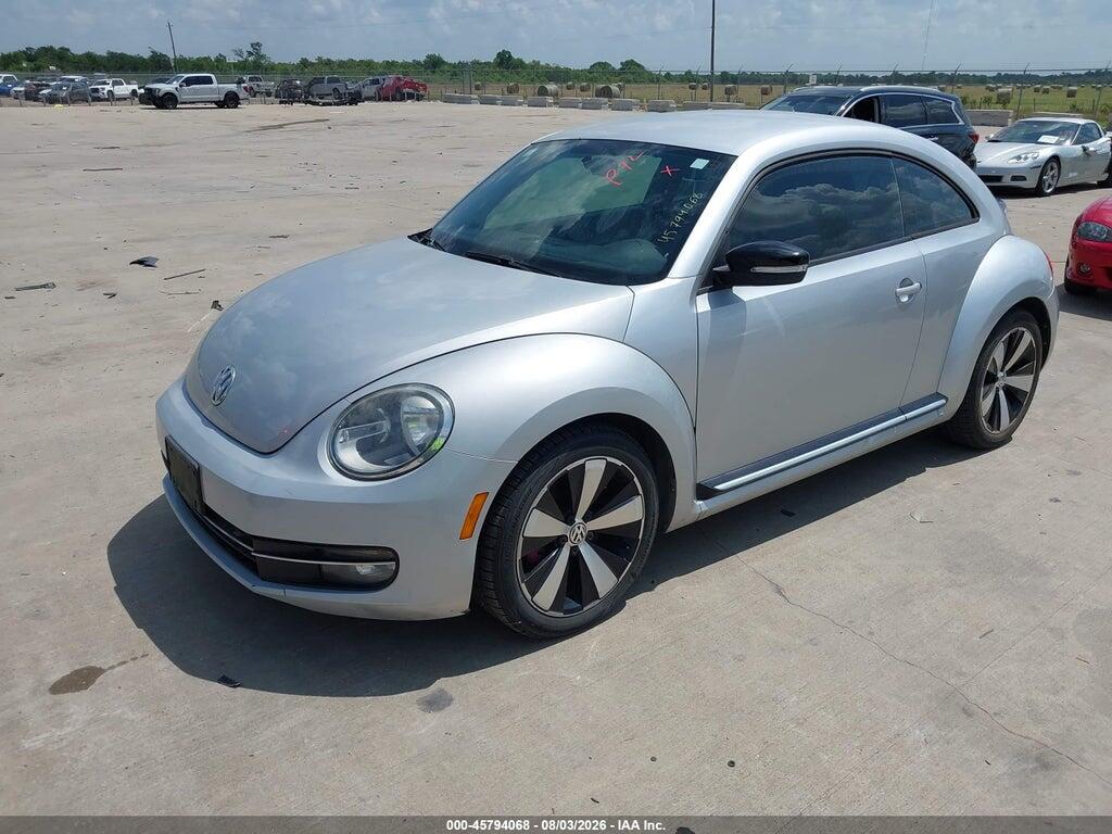 3VWV67AT2CM617551 2012 VOLKSWAGEN BEETLE photo no. 2