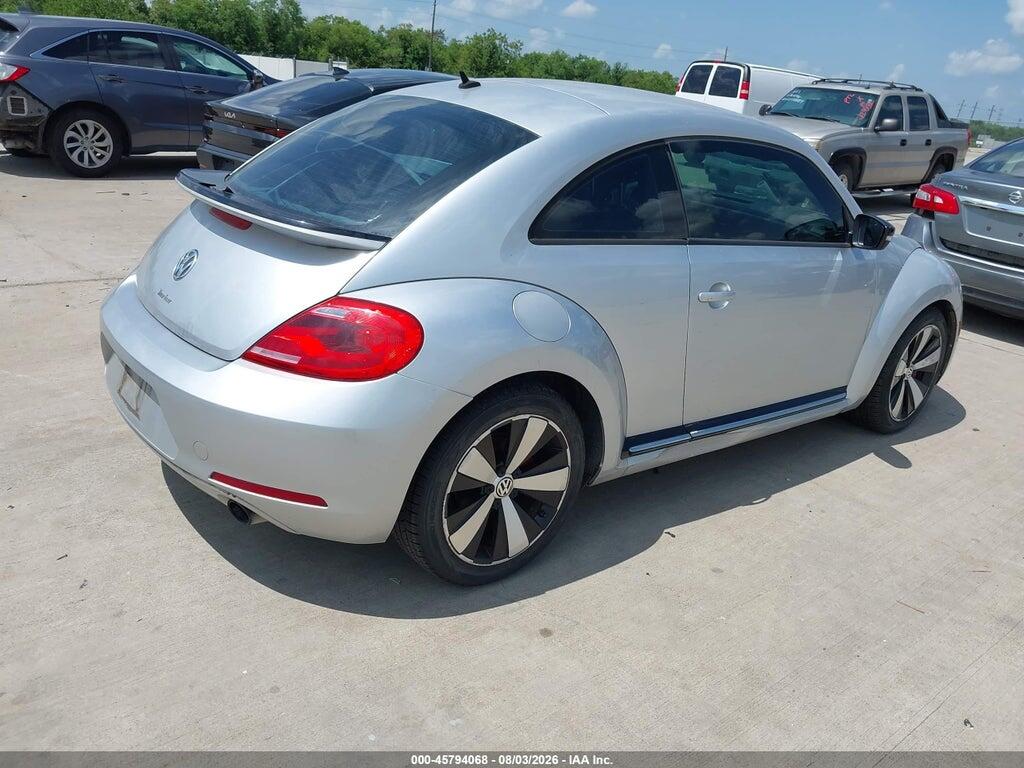 3VWV67AT2CM617551 2012 VOLKSWAGEN BEETLE photo no. 4