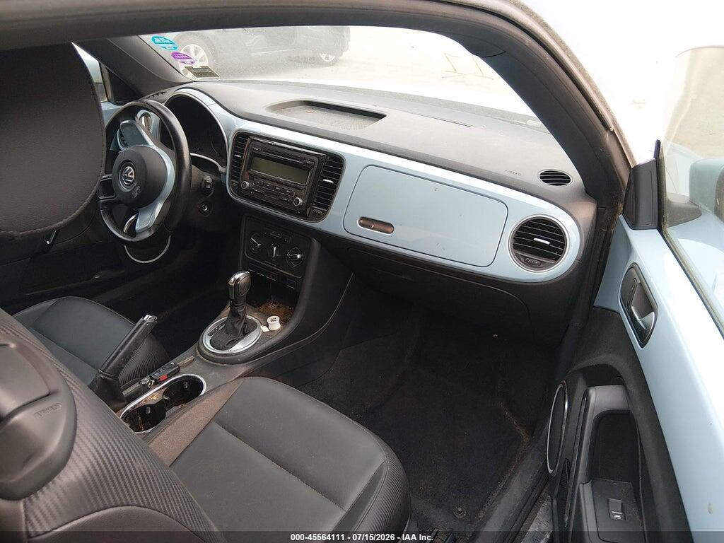 3VWJP7ATXCM601075 2012 VOLKSWAGEN BEETLE photo no. 5