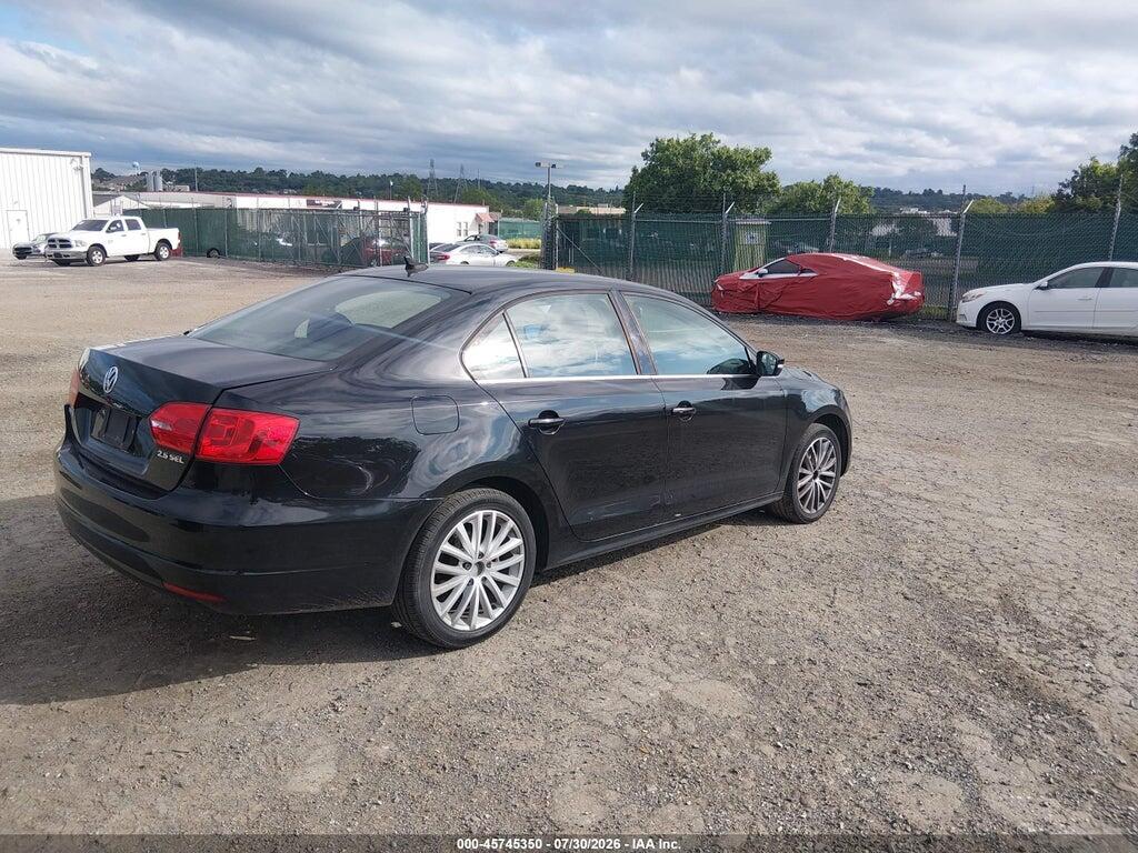 3VWLP7AJ1CM349109 2012 VOLKSWAGEN JETTA photo no. 4