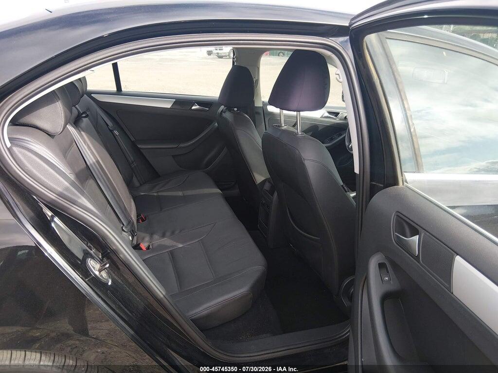 3VWLP7AJ1CM349109 2012 VOLKSWAGEN JETTA photo no. 8