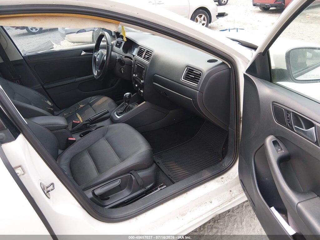 3VWDP7AJXCM326562 2012 VOLKSWAGEN JETTA photo no. 5