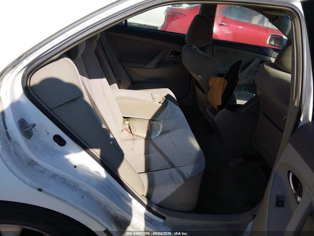 4T1BF3EK9BU656790 2011 TOYOTA CAMRY photo no. 8