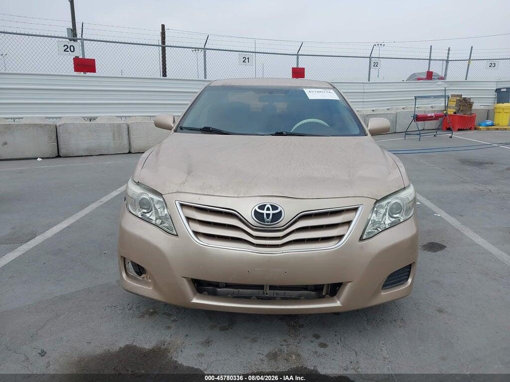 4T1BF3EK3BU229573 2011 TOYOTA CAMRY photo no. 12