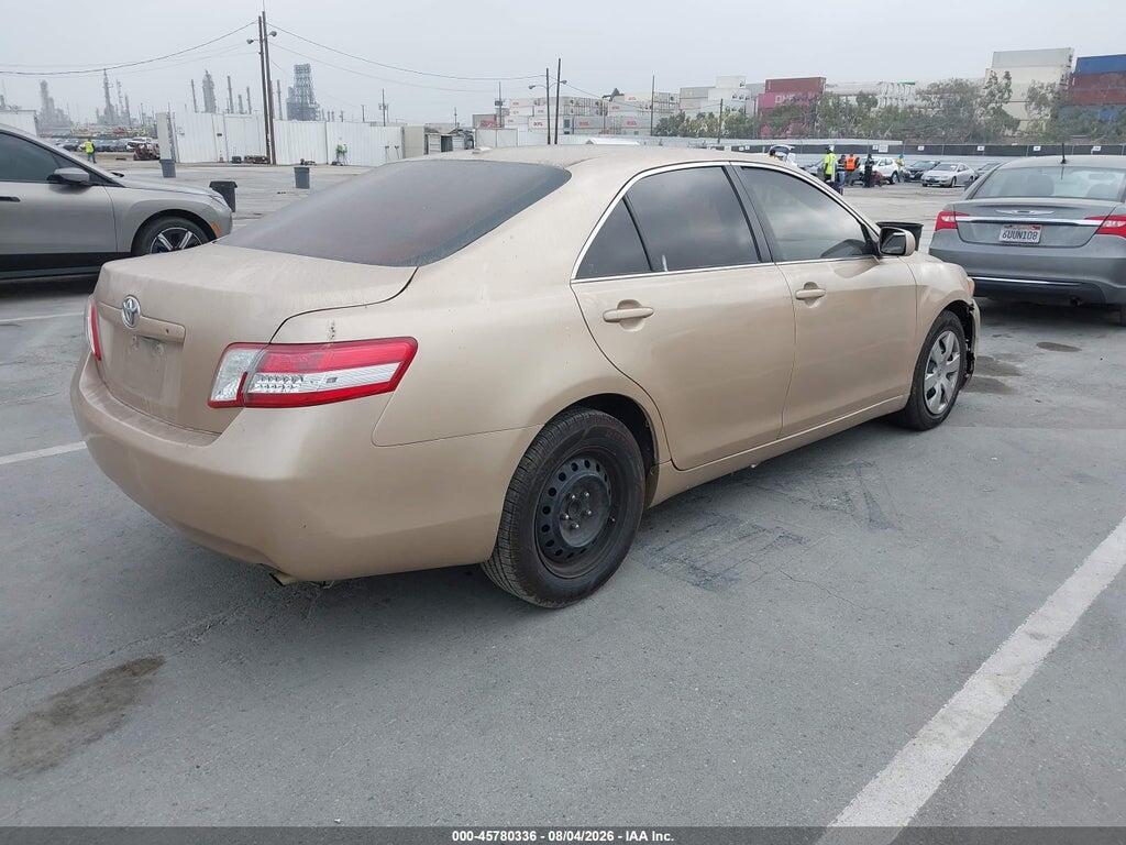 4T1BF3EK3BU229573 2011 TOYOTA CAMRY photo no. 4