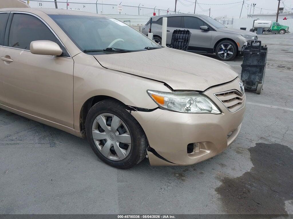 4T1BF3EK3BU229573 2011 TOYOTA CAMRY photo no. 6