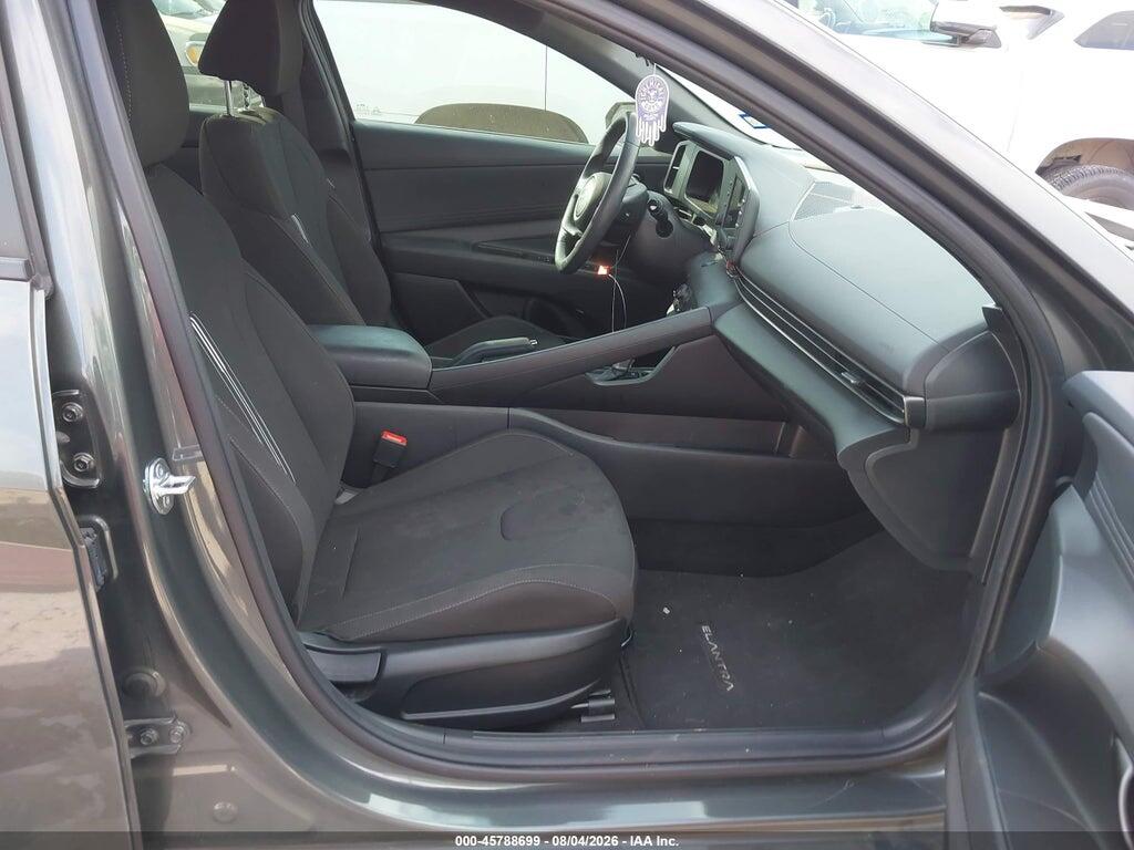 KMHLM4DG6SU953884 2025 HYUNDAI ELANTRA photo no. 5