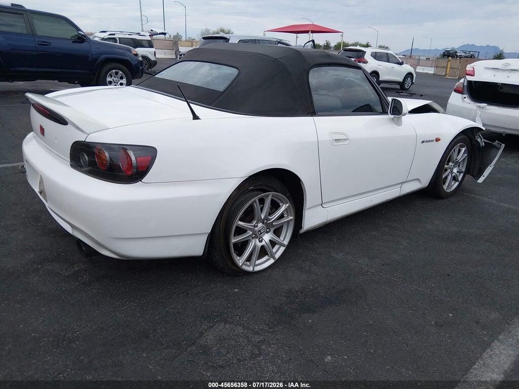 JHMAP21445S002440 2005 HONDA S2000 photo no. 4