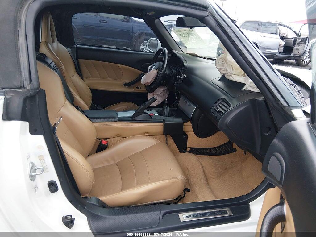JHMAP21445S002440 2005 HONDA S2000 photo no. 5