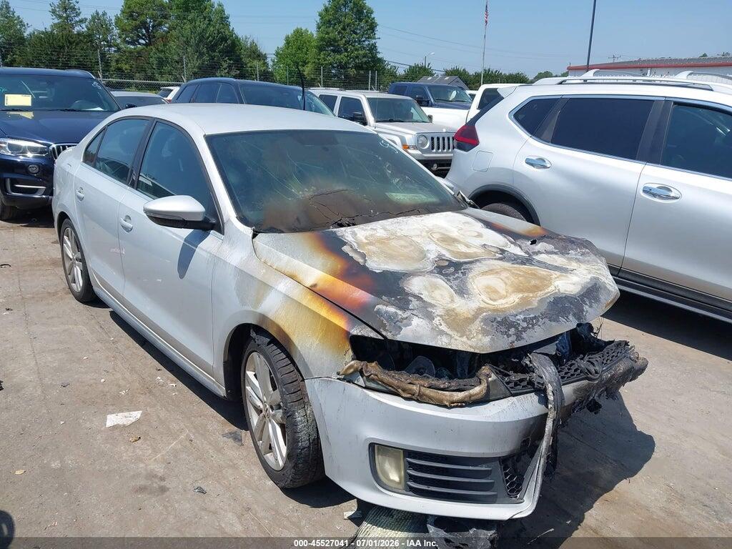3VW567AJ7CM451297 2012 VOLKSWAGEN JETTA photo no. 1