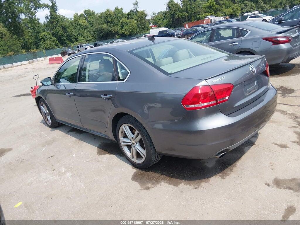 1VWBM7A32CC060229 2012 VOLKSWAGEN PASSAT photo no. 3
