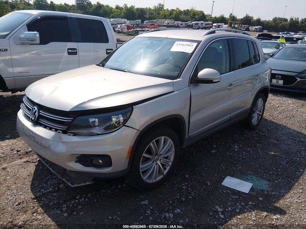 WVGAV7AX2CW589754 2012 VOLKSWAGEN TIGUAN photo no. 2