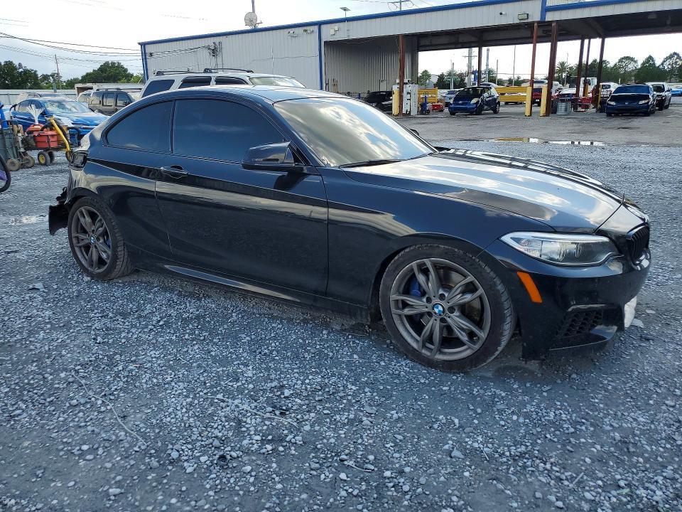 2016 BMW M235I — Фото 4 из 12