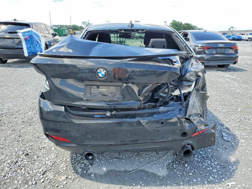 2016 BMW M235I — Фото 6 из 12