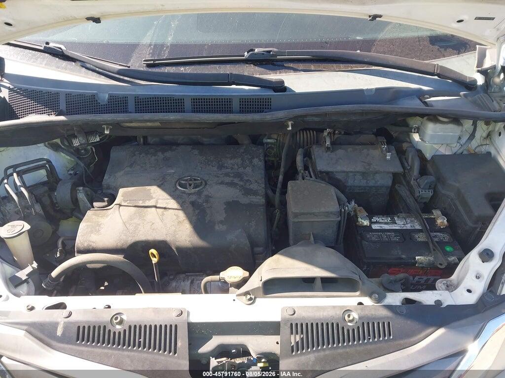 5TDYK3DC4BS072662 2011 TOYOTA SIENNA photo no. 10