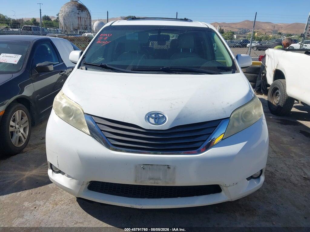 5TDYK3DC4BS072662 2011 TOYOTA SIENNA photo no. 12