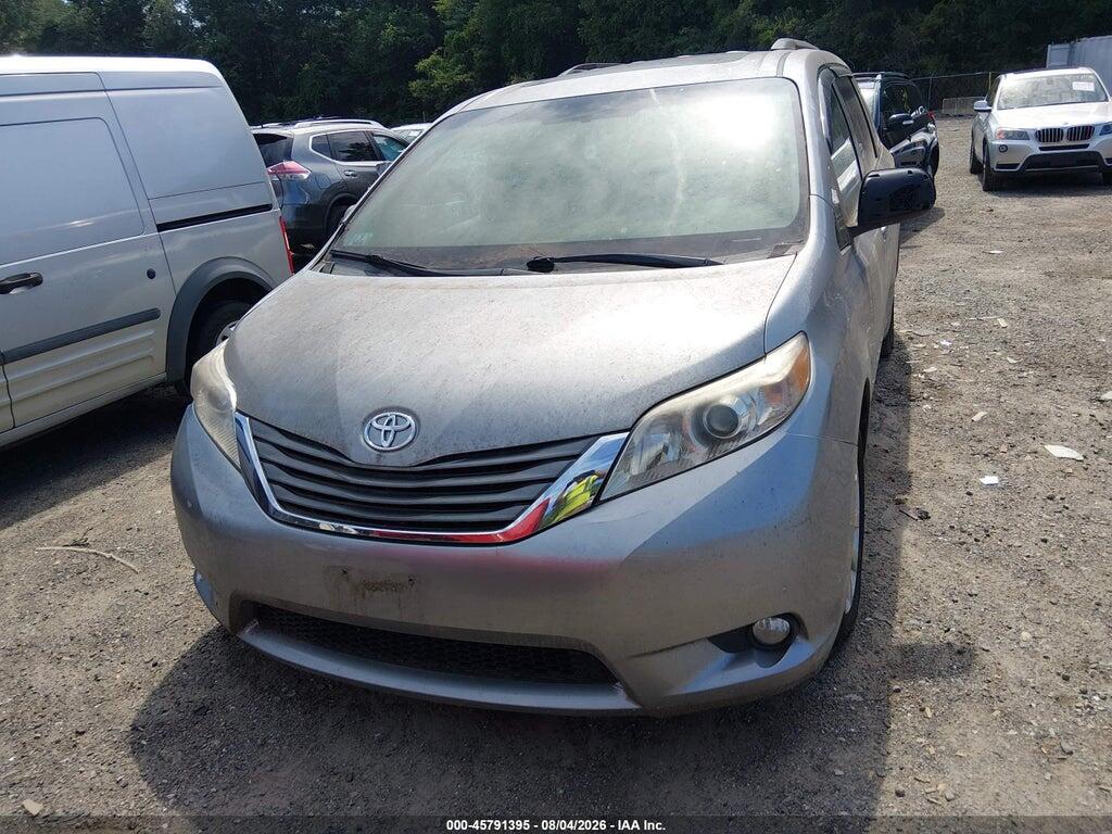 5TDDK3DC4BS030054 2011 TOYOTA SIENNA photo no. 12