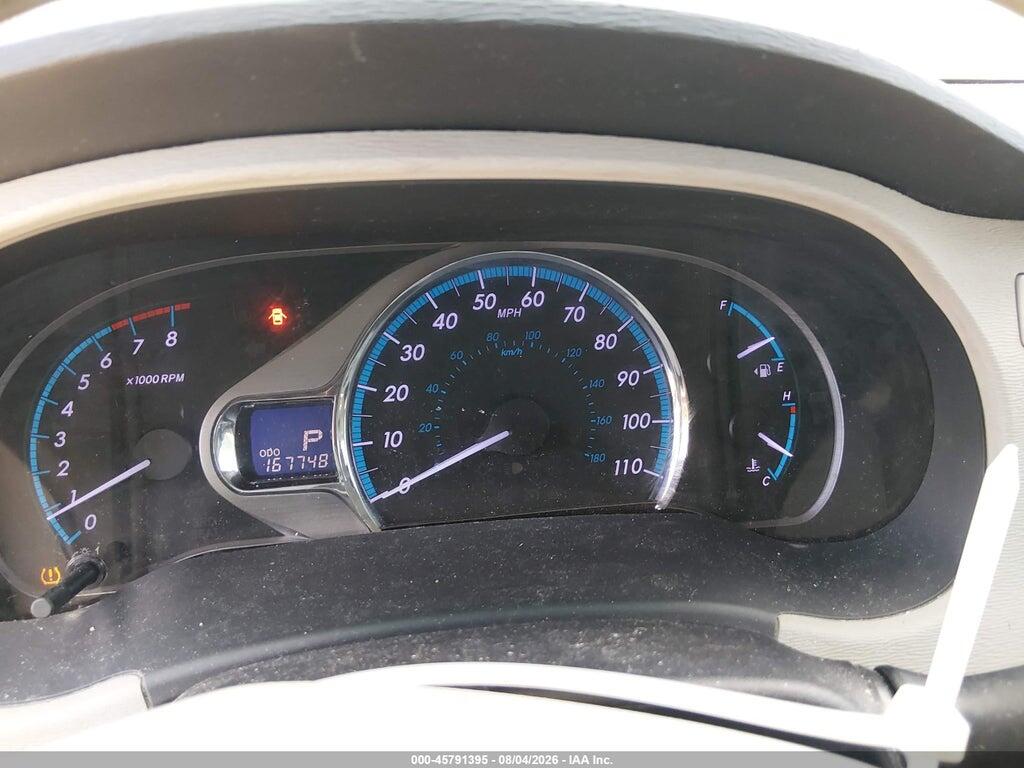 5TDDK3DC4BS030054 2011 TOYOTA SIENNA photo no. 7