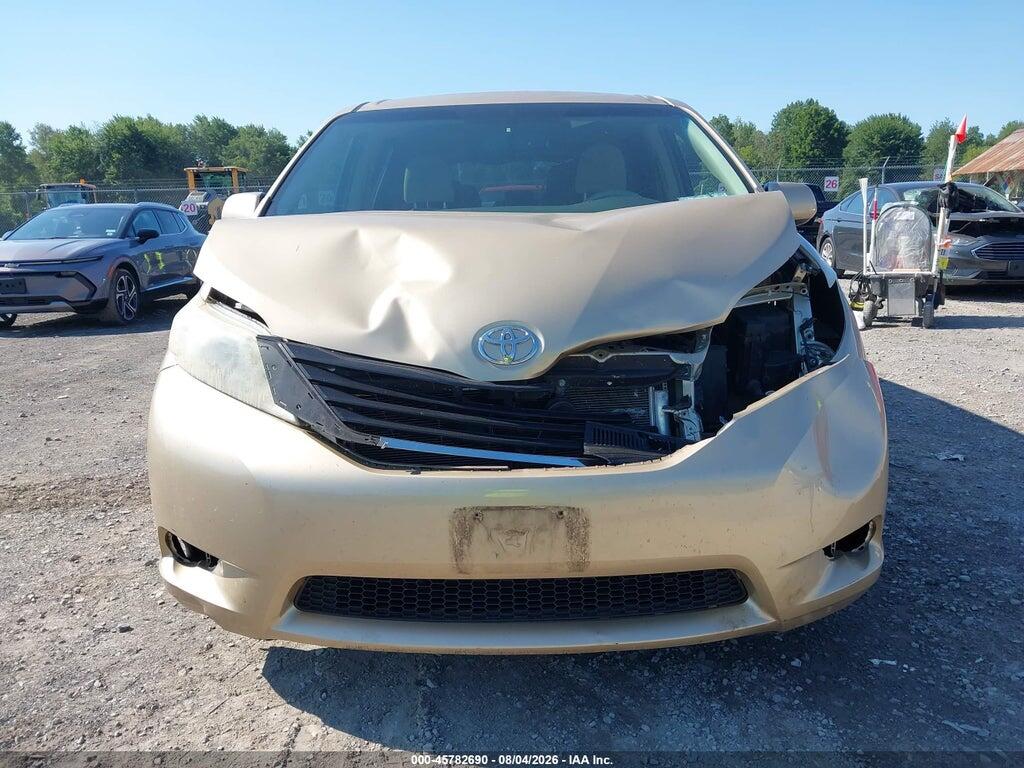 5TDKK3DC8BS014382 2011 TOYOTA SIENNA photo no. 12