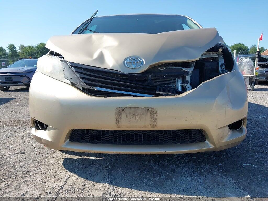 5TDKK3DC8BS014382 2011 TOYOTA SIENNA photo no. 6