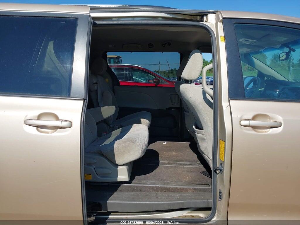 5TDKK3DC8BS014382 2011 TOYOTA SIENNA photo no. 8