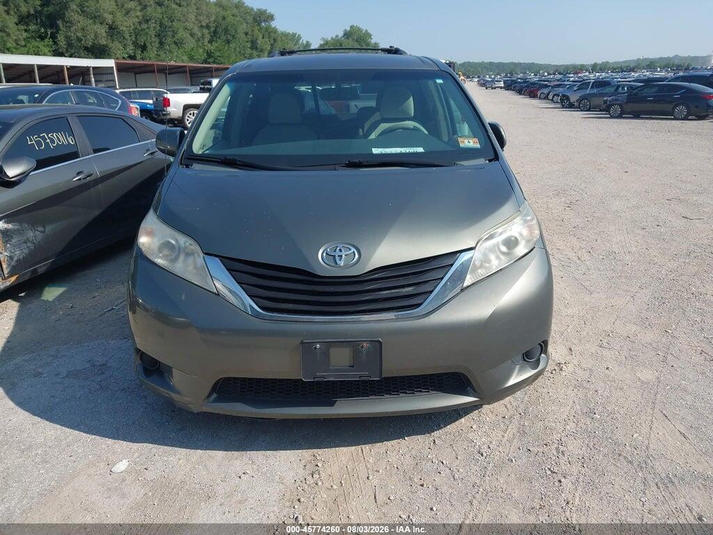 5TDKK3DC9BS011765 2011 TOYOTA SIENNA photo no. 12
