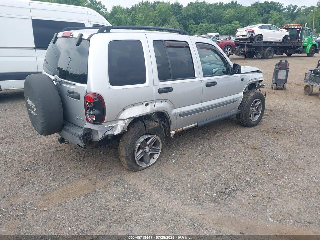 1J4GL48K05W568895 2005 JEEP LIBERTY photo no. 4